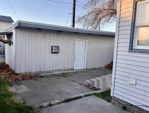 Exterior - 621 N 20th Ave, Pasco, WA 99301 photo 6 of 6