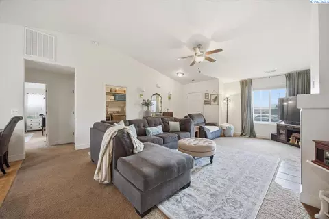 5909 Pimlico Dr, Pasco, WA 99301 photo 7