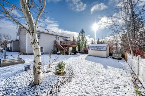 1605 NW Arcadia Dr, Pullman, WA 99163 photo 2