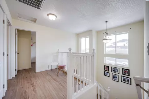 Entry Way - 1427 SW Bunchgrass, Pullman, WA 99163 photo 3 of 3