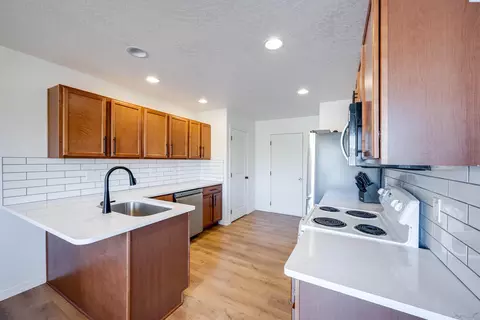 1282 SW Selway Ln, Pullman, WA 99163 photo 7