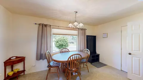 435 NW Sunset Dr, Pullman, WA 99163 photo 7