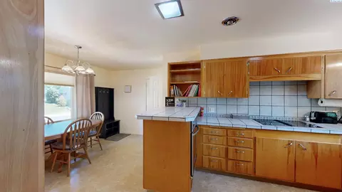 435 NW Sunset Dr, Pullman, WA 99163 photo 8