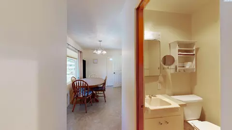 435 NW Sunset Dr, Pullman, WA 99163 photo 6
