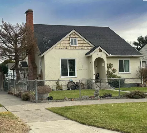 423 N 8th Ave, Pasco, WA 99301 photo 1