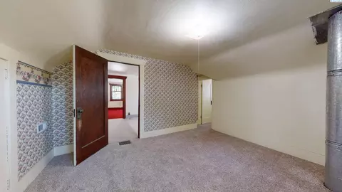 Bedroom - 625 NW State St, Pullman, WA 99163 photo 4 of 5