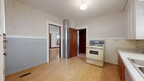 Other - 625 NW State St, Pullman, WA 99163 photo 1 of 2