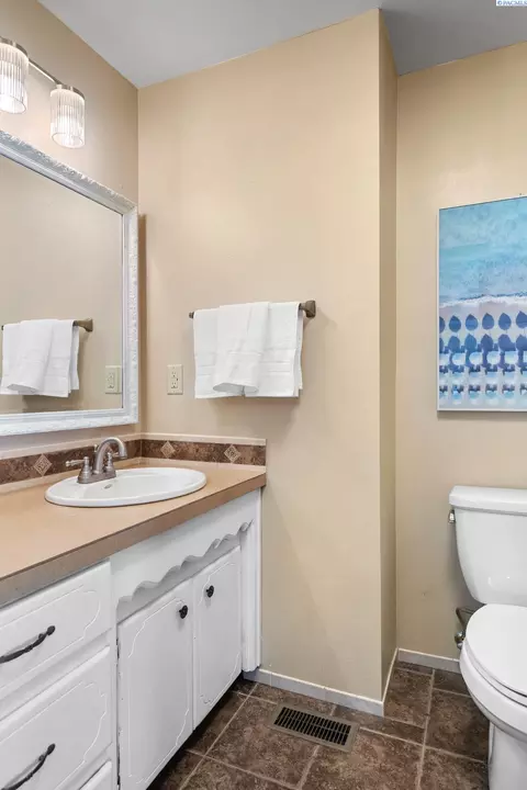 10220 Maple Dr, Pasco, WA 99301 photo 32