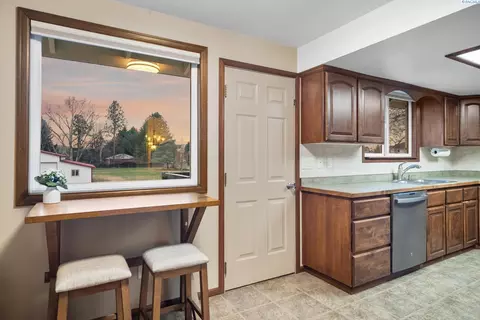 10220 Maple Dr, Pasco, WA 99301 photo 24