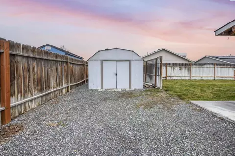 7611 Thetis Dr, Pasco, WA 99301 photo 25
