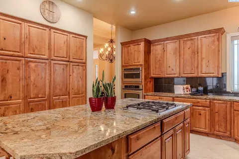 990 SW Itani Dr, Pullman, WA 99163 photo 6
