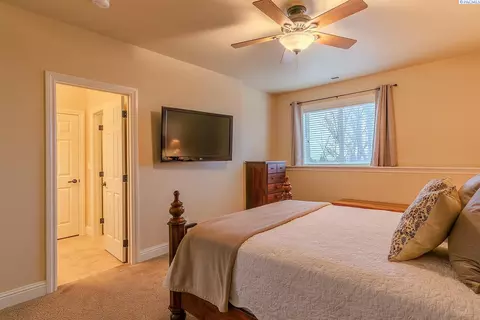 990 SW Itani Dr, Pullman, WA 99163 photo 31