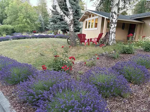 Exterior - 940 SE Glen Echo Rd, Pullman, WA 99163 photo 4 of 5