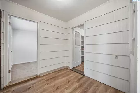Entry Way - 248 E Date, Connell, WA 99326 photo 2 of 3