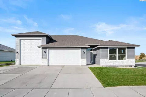 7197 W 30th Ave, Kennewick, WA 99338