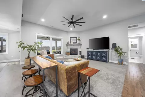 12403 Clark Fork Rd, Pasco, WA 99301 photo 4