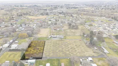 314 E 23rd Ave #LOT 4, Kennewick, WA 99337