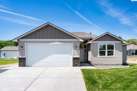 2816 S Beech St, Kennewick, WA 99337