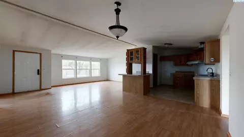 4331 Hendricks Rd, Connell, WA 99326 photo 5