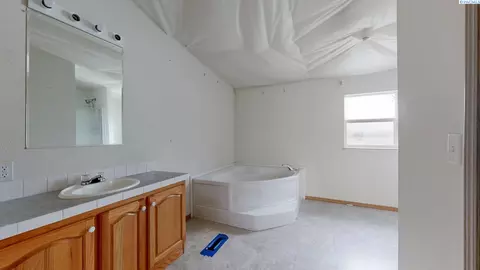 4331 Hendricks Rd, Connell, WA 99326 photo 13