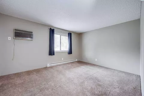 Bedroom - 600 SW Crestview St #2, Pullman, WA 99163 photo 1 of 8