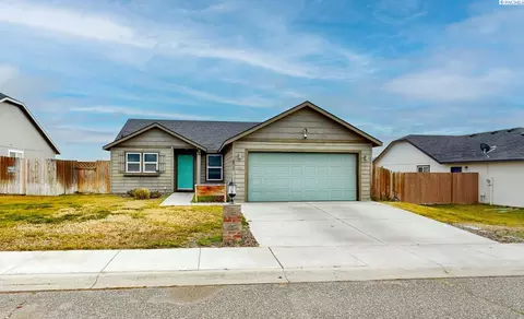 873 S Wyoming St, Kennewick, WA 99336