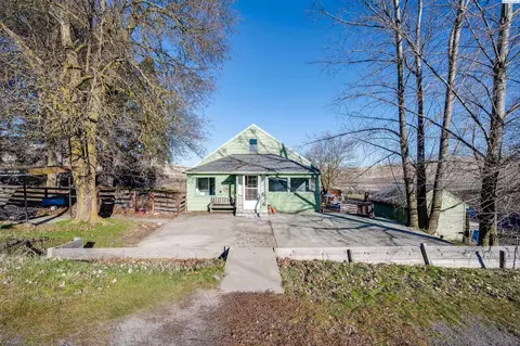 Exterior - 952 Carothers Rd, Pullman, WA 99163 photo 8 of 9