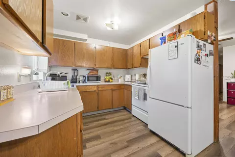 Kitchen - 313 E 3rd St, Granger, WA 98932 photo 1 of 8
