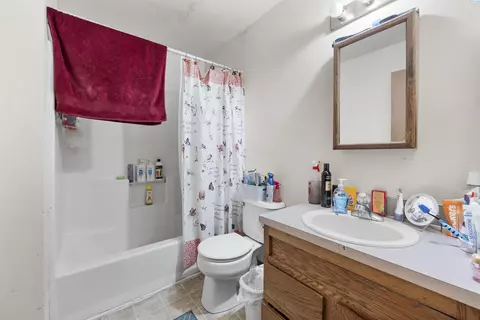 Bath - 313 E 3rd St, Granger, WA 98932 photo 4 of 4