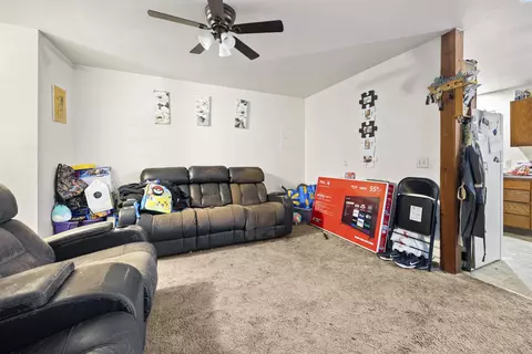 Living - 313 E 3rd St, Granger, WA 98932 photo 6 of 6