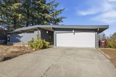 810 SW Alcora Dr, Pullman, WA 99163 photo 1