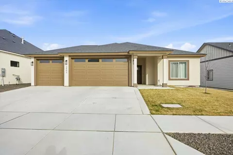 3902 Barbera St, Richland, WA 99352