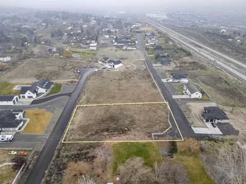 94111 S 89 Pr SE, Kennewick, WA 99338