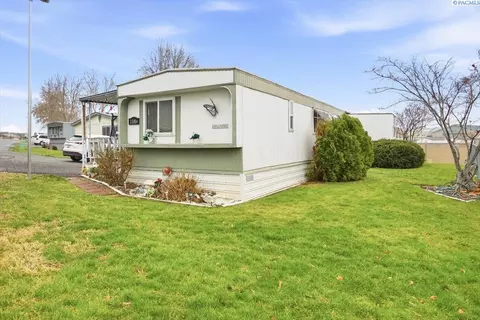 3517 Rd 84 #108B, Pasco, WA 99301