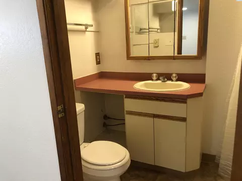 Bath - 223-225 W Main St, Pullman, WA 99163 photo 1 of 2