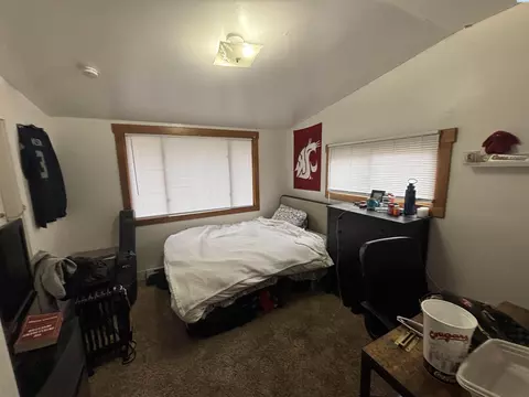 Bedroom - 435 NE Howard Dr, Pullman, WA 99163 photo 1 of 3