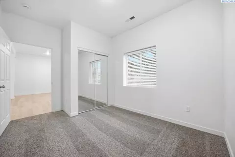 609 W Clark St, Pasco, WA 99301 photo 6