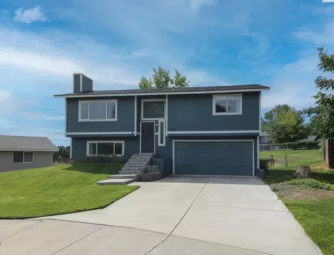 4611 Mallard Ct, West Richland, WA 99353