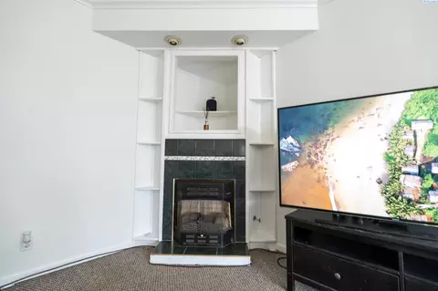 Living - 308 NW Webb, Pullman, WA 99163 photo 3 of 3