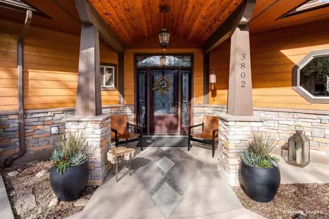 Exterior - 3802 Palouse Albion Rd, Pullman, WA 99163 photo 4 of 7