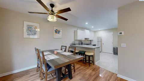 Dining - 222 NW Clay Ct, Pullman, WA 99163 photo 2 of 2