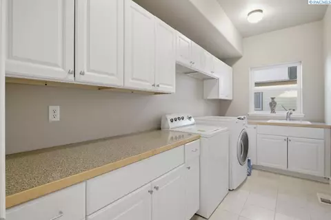 Other - 820 NW Palouse View Ct, Pullman, WA 99163 photo 4 of 9