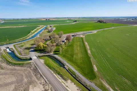4921 Dogwood Rd, Pasco, WA 99301