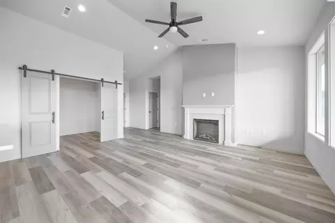 2914 E Helena St, Pasco, WA 99301