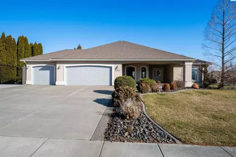 3807 Sedona Dr, Pasco, WA 99301