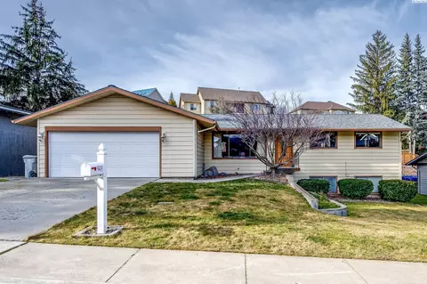 Exterior - 943 SW Mies St, Pullman, WA 99163 photo 6 of 6