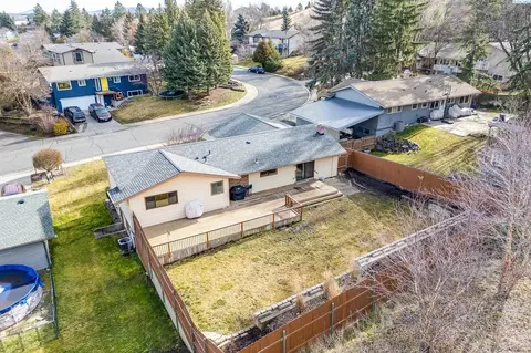 View/Area - 943 SW Mies St, Pullman, WA 99163 photo 1 of 6