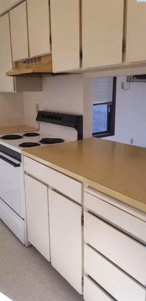 600 SW Crestview #24, Pullman, WA 99163 photo 3