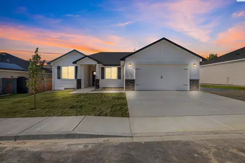 218 Packer St, Prosser, WA 99350