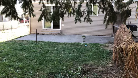Exterior - 1548-1550 NW Turner Dr, Pullman, WA 99163 photo 3 of 6